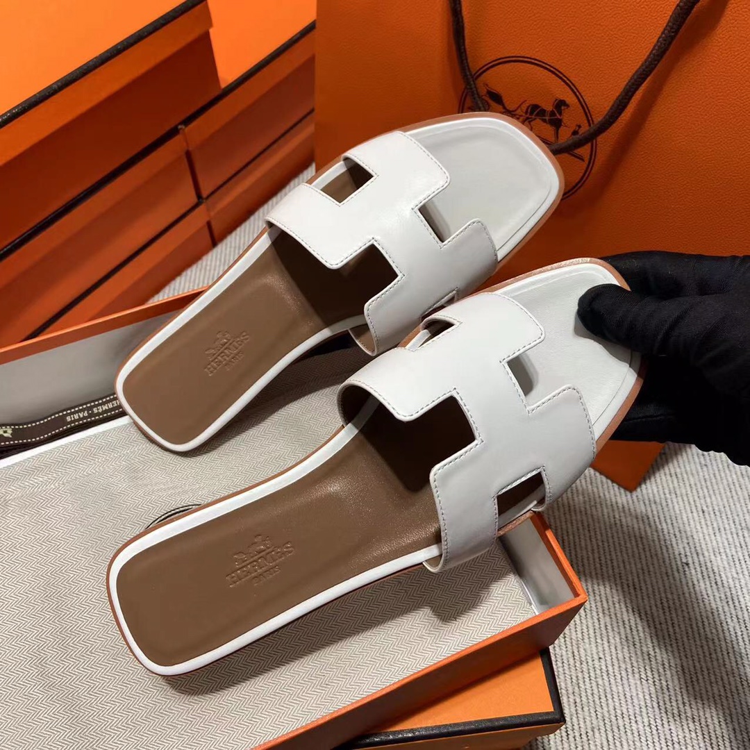 에르메스 올수공 오란 슬리퍼 샌들 스위프트 44